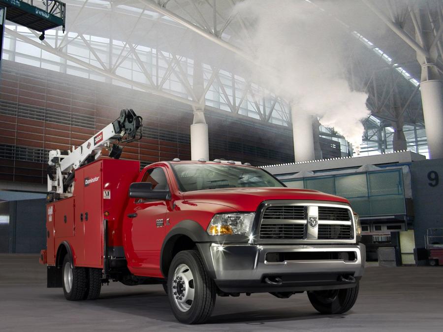  Dodge Ram 4500 ST Chassis Cab 2010 года  (фото 3 из 5)